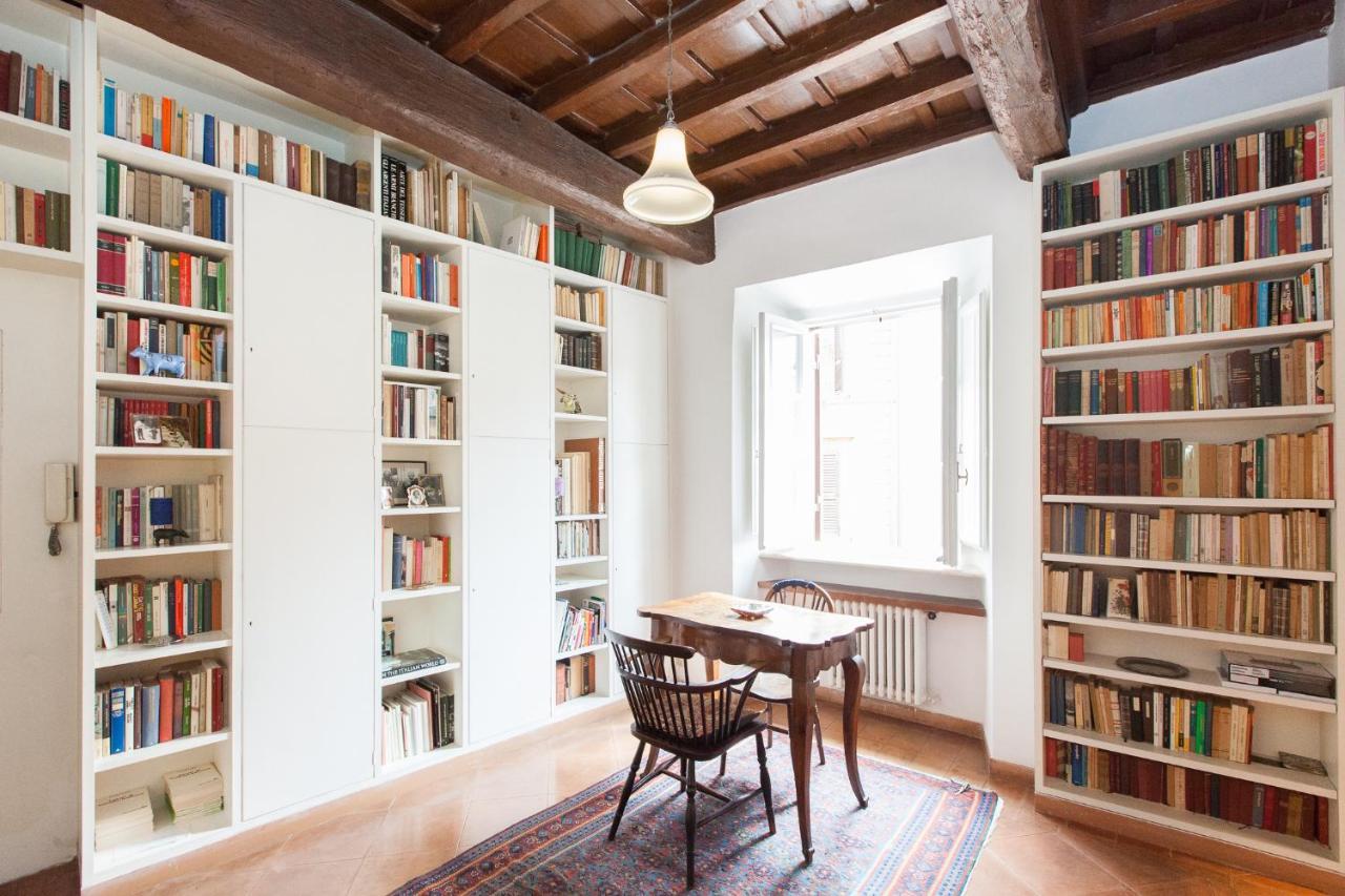 Appartement Libri Flat à Rome Extérieur photo